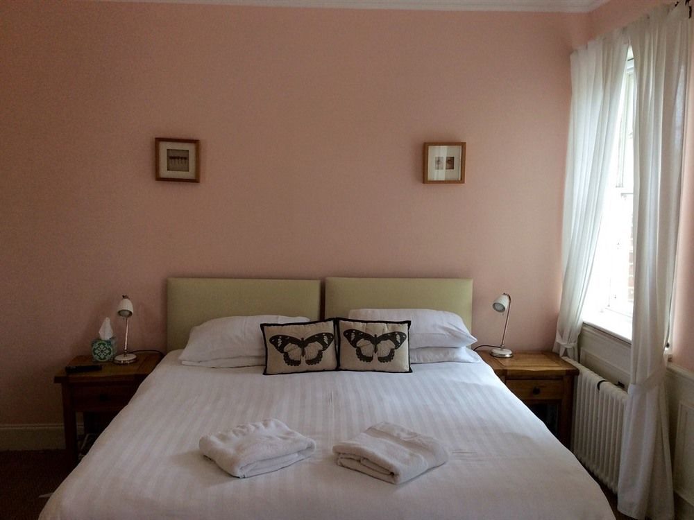 Bed and Breakfast The Star And Garter East Dean  Exterior foto